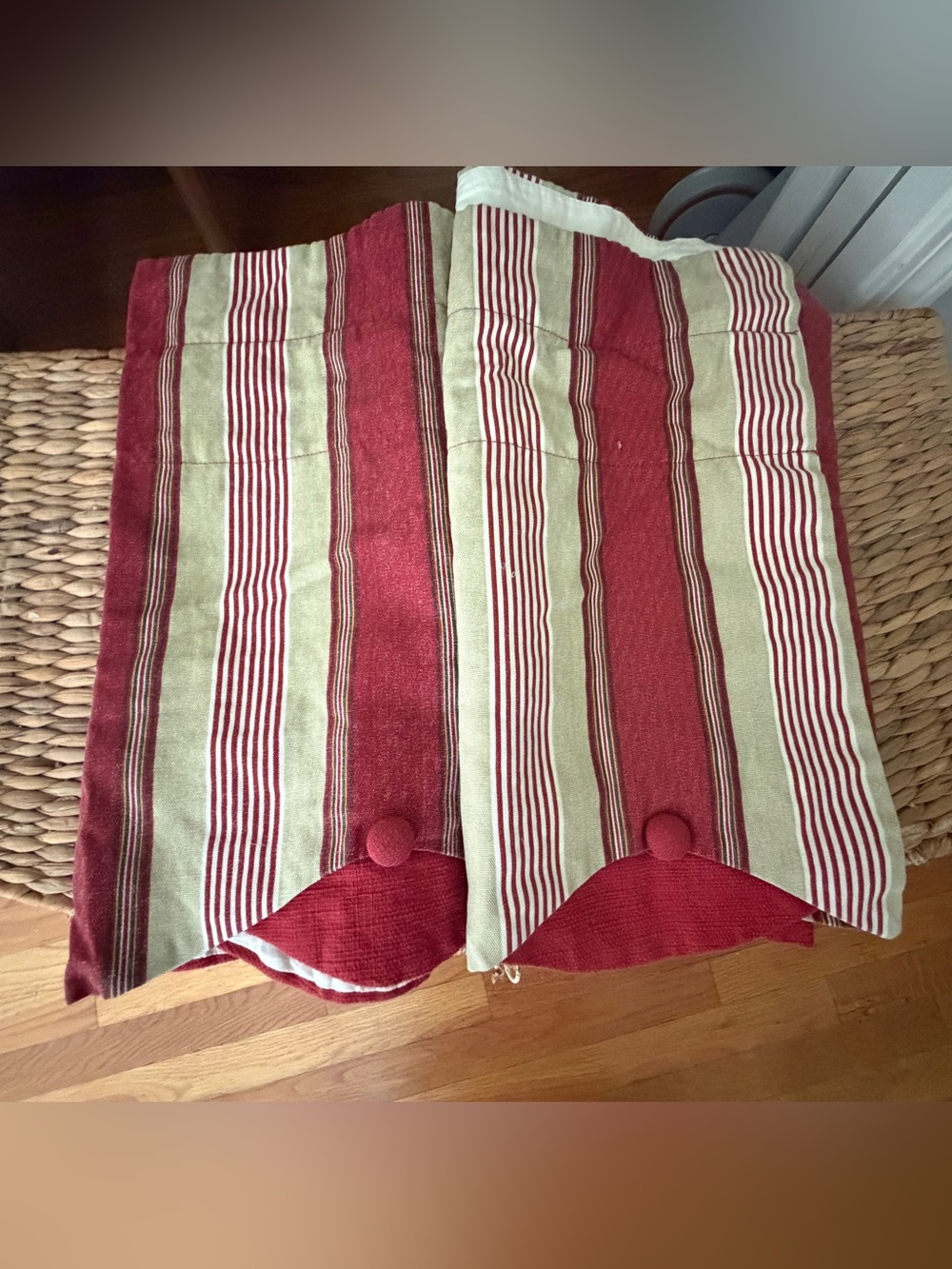 Waverly Capulet Striped Scalloped Valances 76” Red Green Lined Set of 2